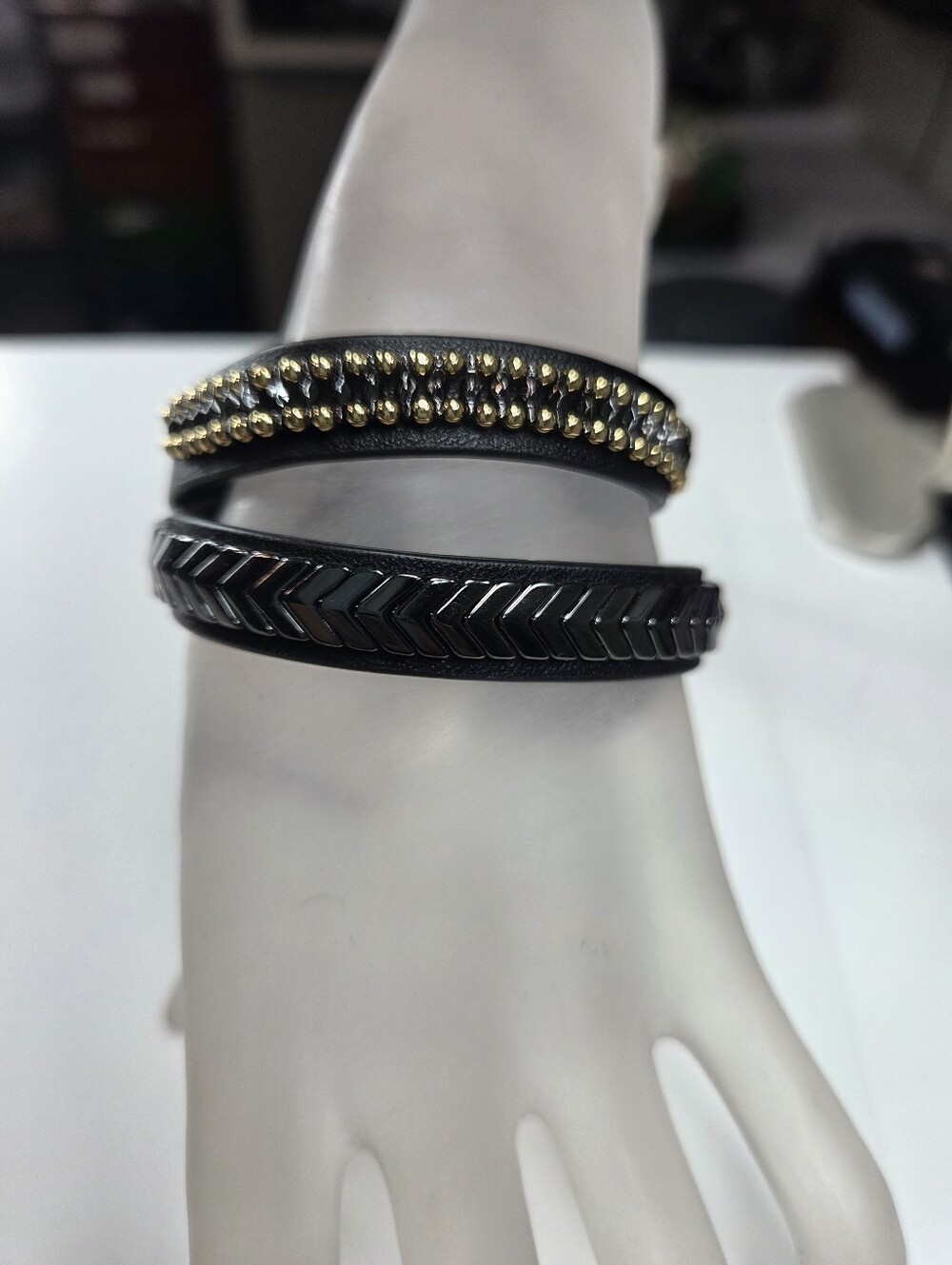 stella & dot black guilded double wrap bracelet arrow motif faux leather punk